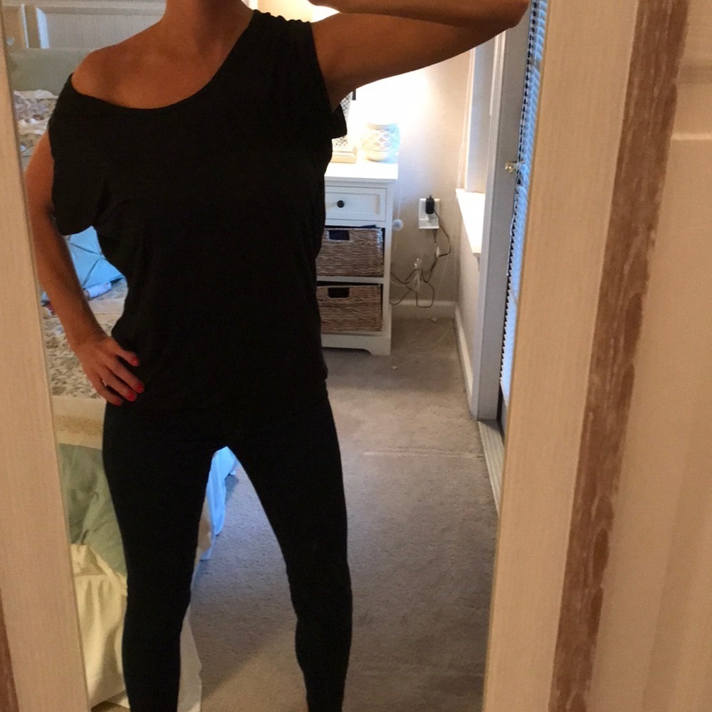 Slouchy black tee shirt